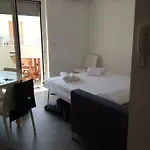 度假居 Small House 奥特朗托