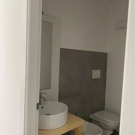 Small House Οτράντο