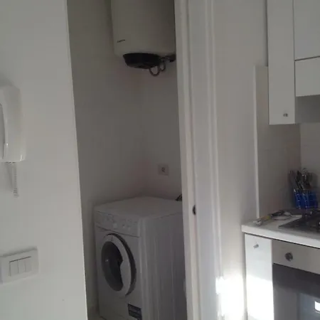 Small House * Οτράντο