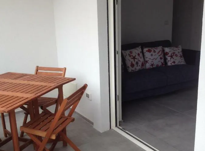 Small House Ferienhaus Otranto