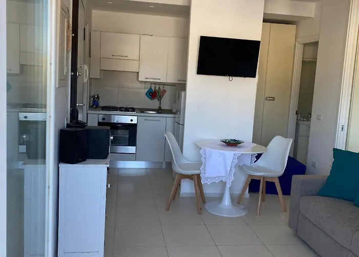 Small House Holiday home *